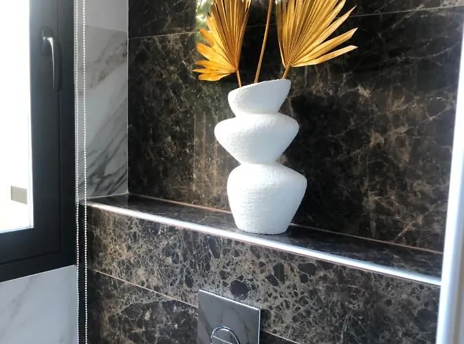 Marques Petit Premium